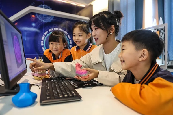 中小学人工智能教育：培养未来人才的新途径